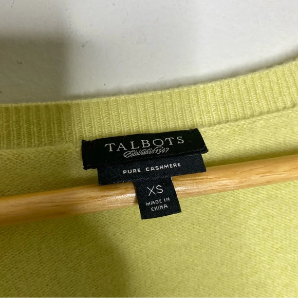 Talbots Chartreuse Yellow Pure Cashmere Long Sleeve Scoop Neck Sweater Size XS - Picture 5 of 11
